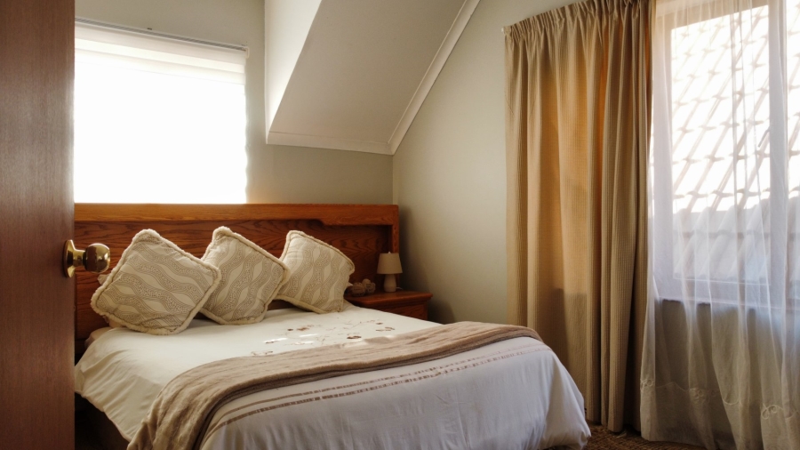 2 Bedroom Property for Sale in Hersham Western Cape